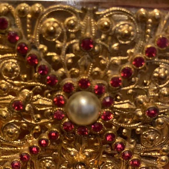 Antique Perfume Bottle - Picture 5 of 8